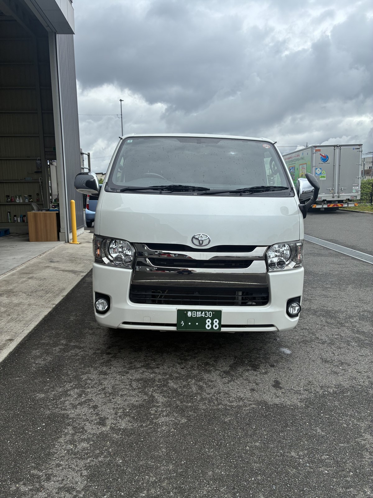 1tバン